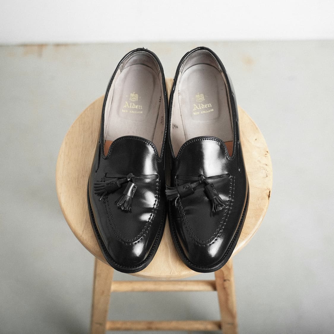 알든 664 9.5D(275사이즈) 블랙 코도반 태슬 로퍼 상품이미지8