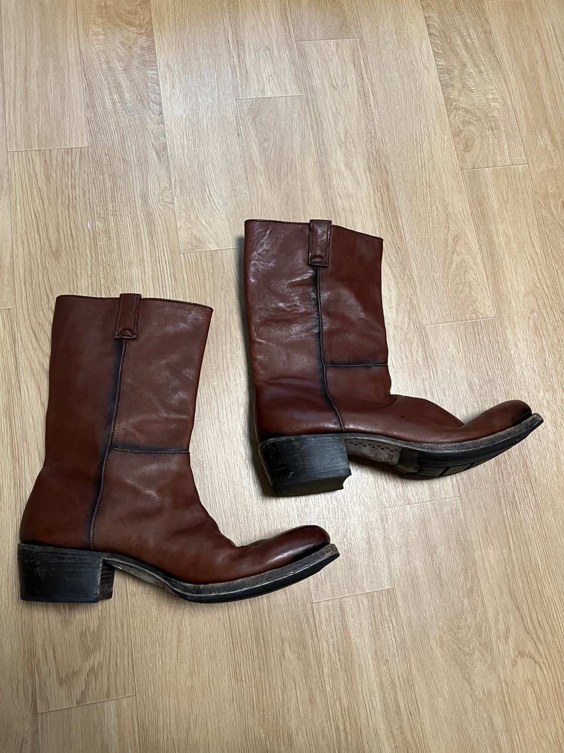 프라다 앤틱 레더 부츠 상품이미지6