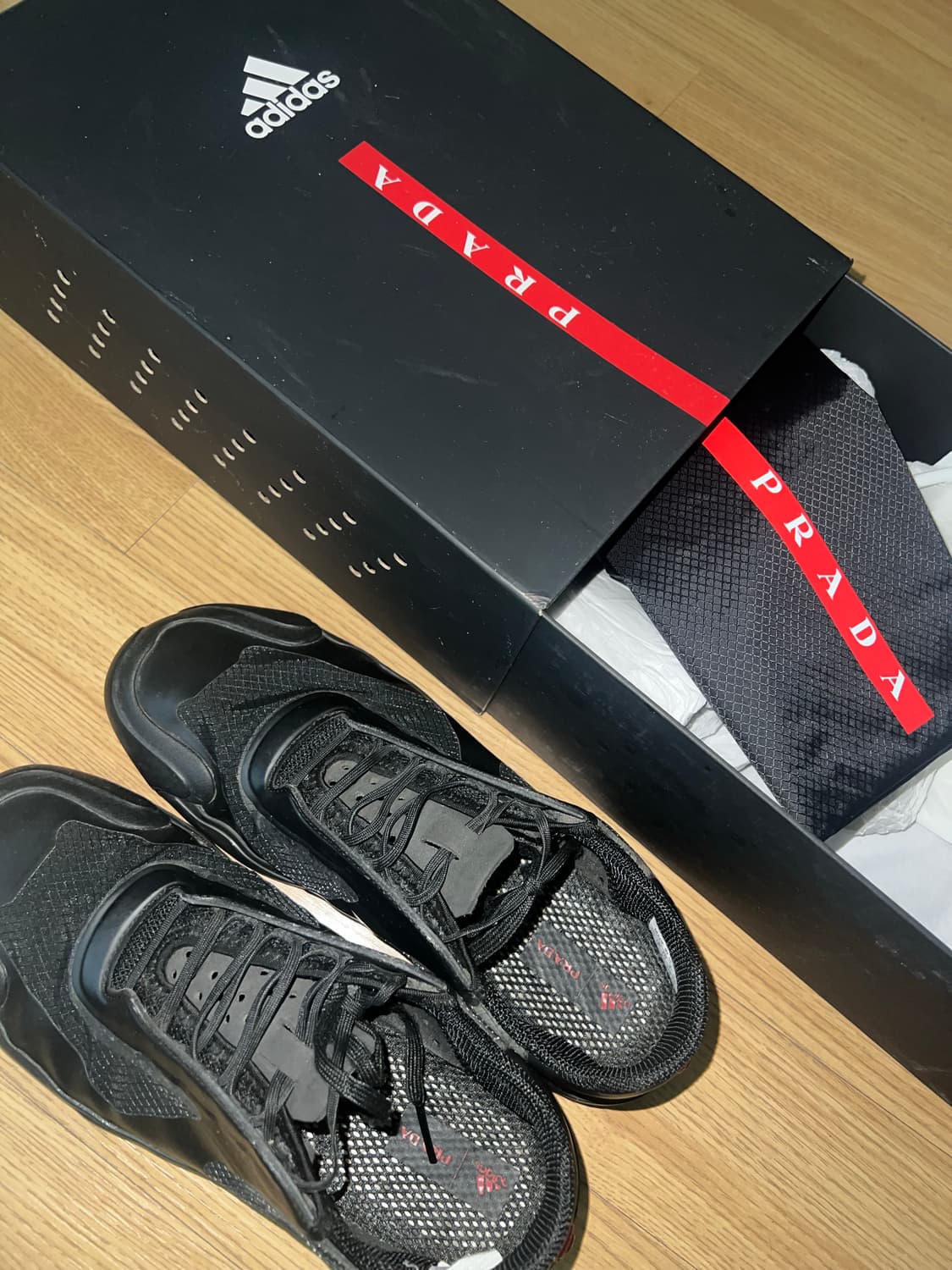 프라다 루나로사 US 8(255-260) 상품이미지1