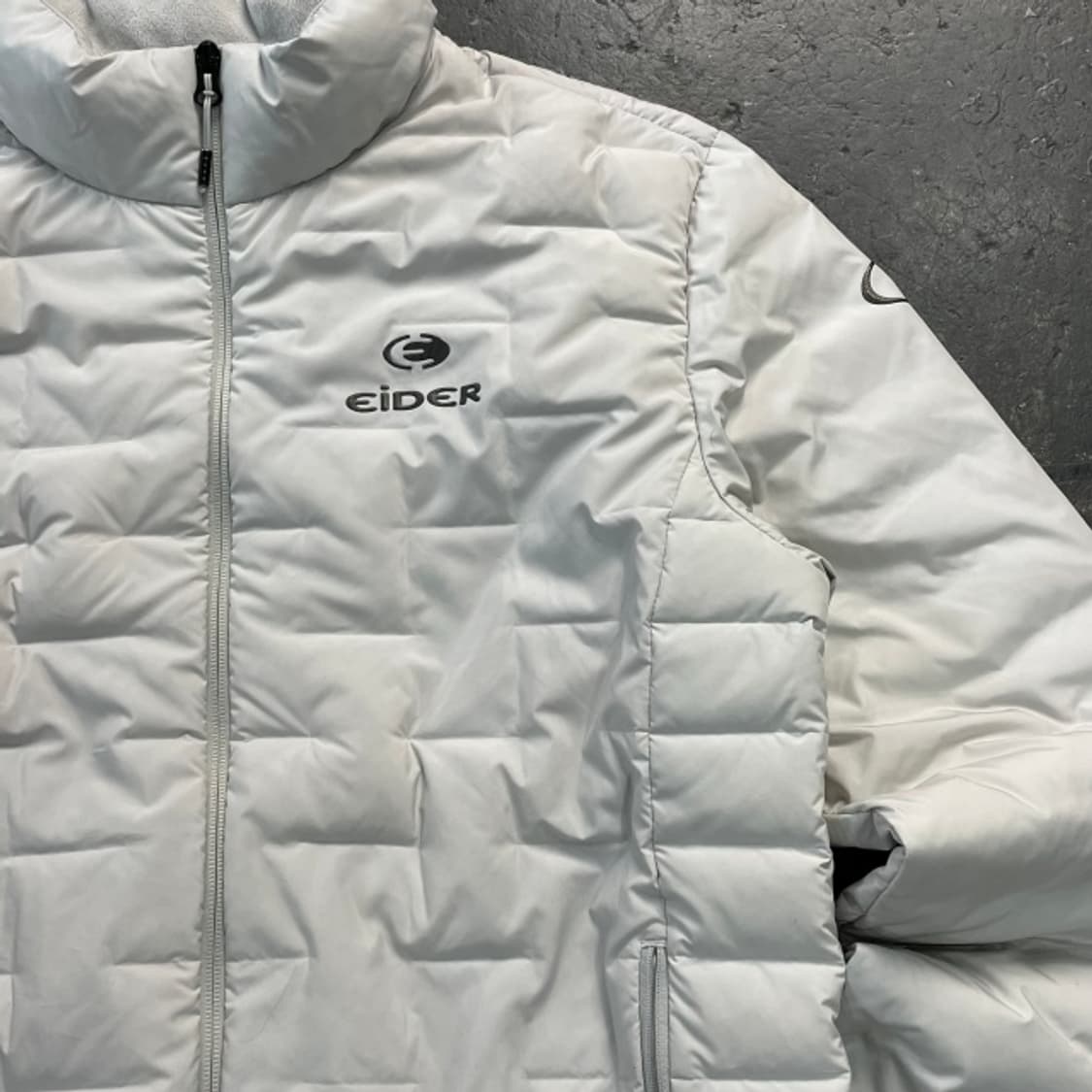 105 아이더 경량패딩 상품이미지2