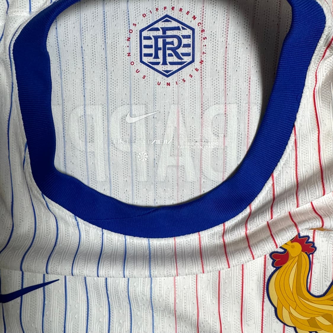 24-26 프랑스 어웨이 어센틱 유니폼 킬리안 음바페 상품이미지8