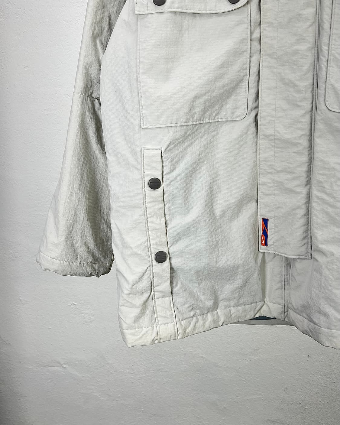 나이키 블랑 드 블랑 폴리 쉘 넥 벨크로 후디 브리티시 자켓 상품이미지4