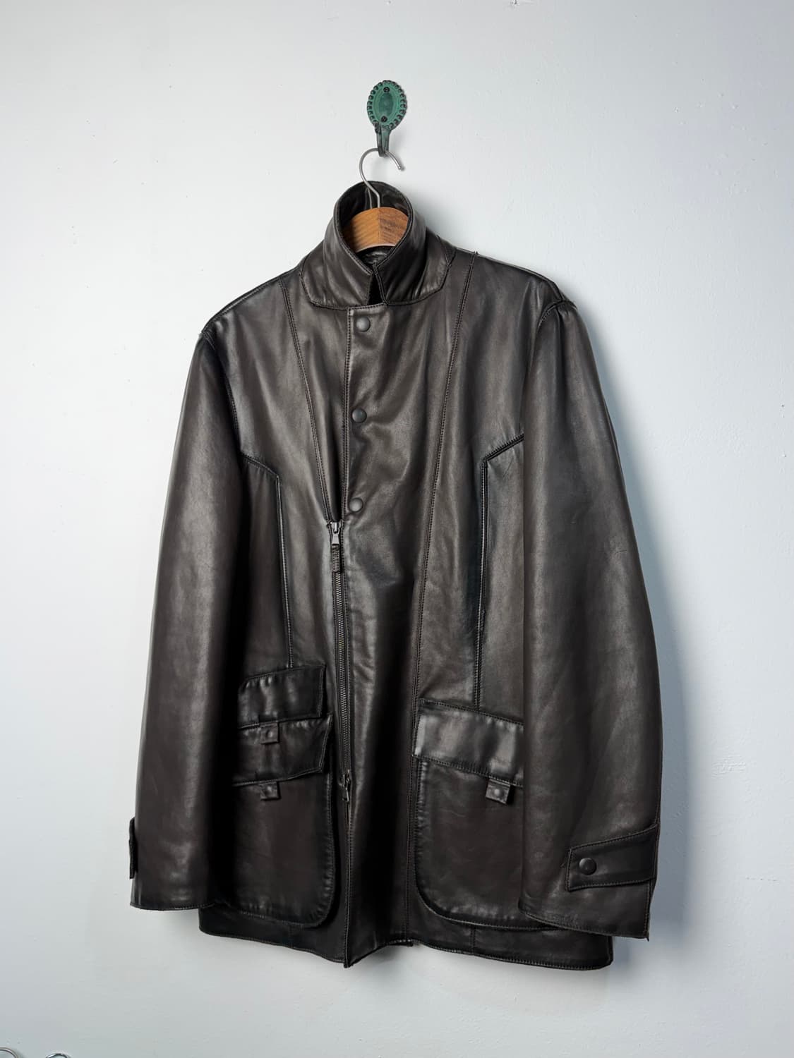 티에리 뮈글러 투웨이 레더 블레이저 (MADE IN ITALY) 상품이미지2