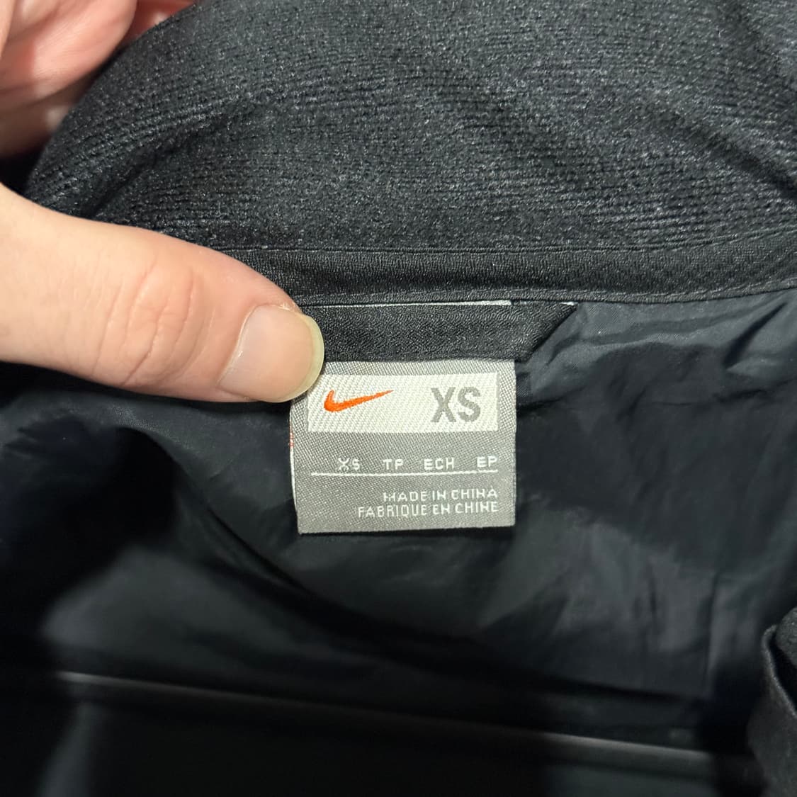 나이키 00s 팀 유벤투스 자수 디테일 패딩 점퍼 상품이미지8