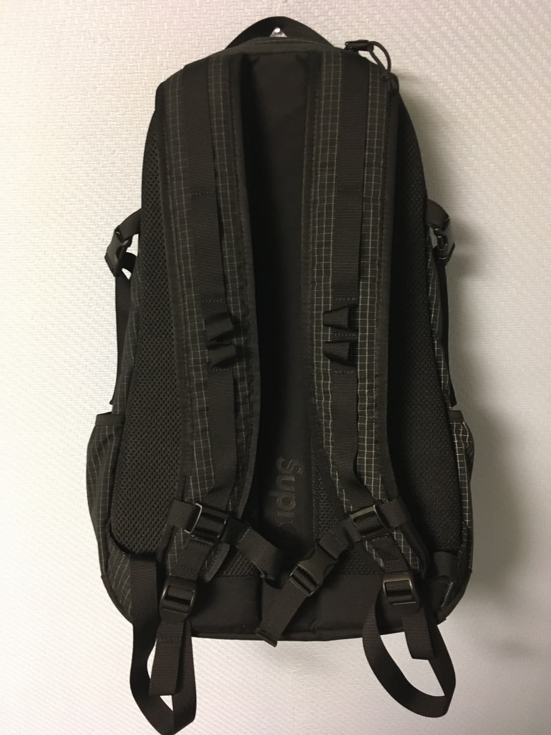 슈프림 백팩 블랙 - 24SS 상품이미지4