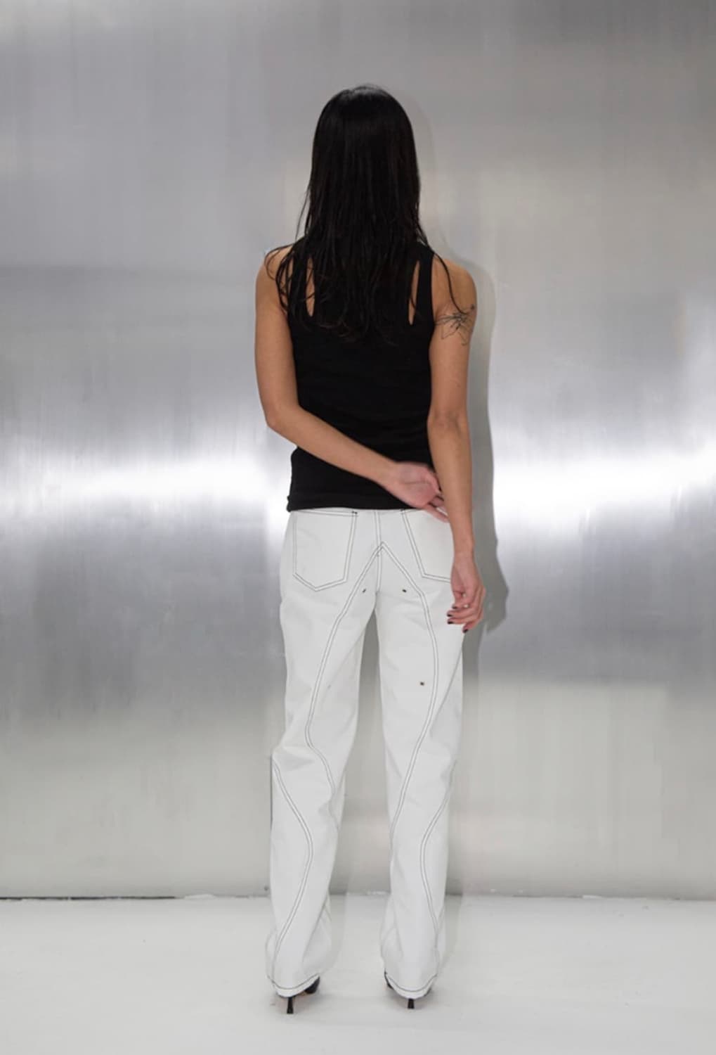 51퍼센트 화이트 스티치 팬츠 상품이미지3