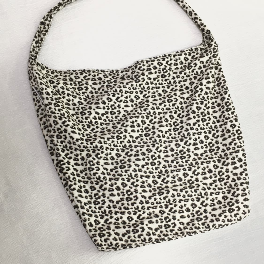 이미스 22Y LEOPARD CORDUROY ECO BAG IVORY 상품이미지3