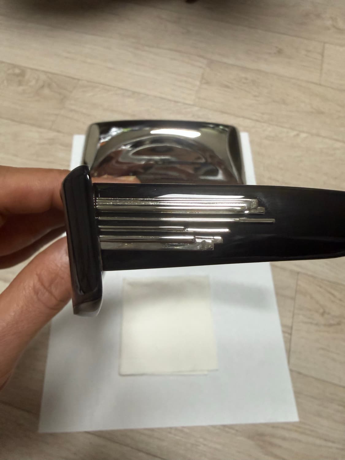 젠틀몬스터 실버클라우드(01)팝니다. 상품이미지2