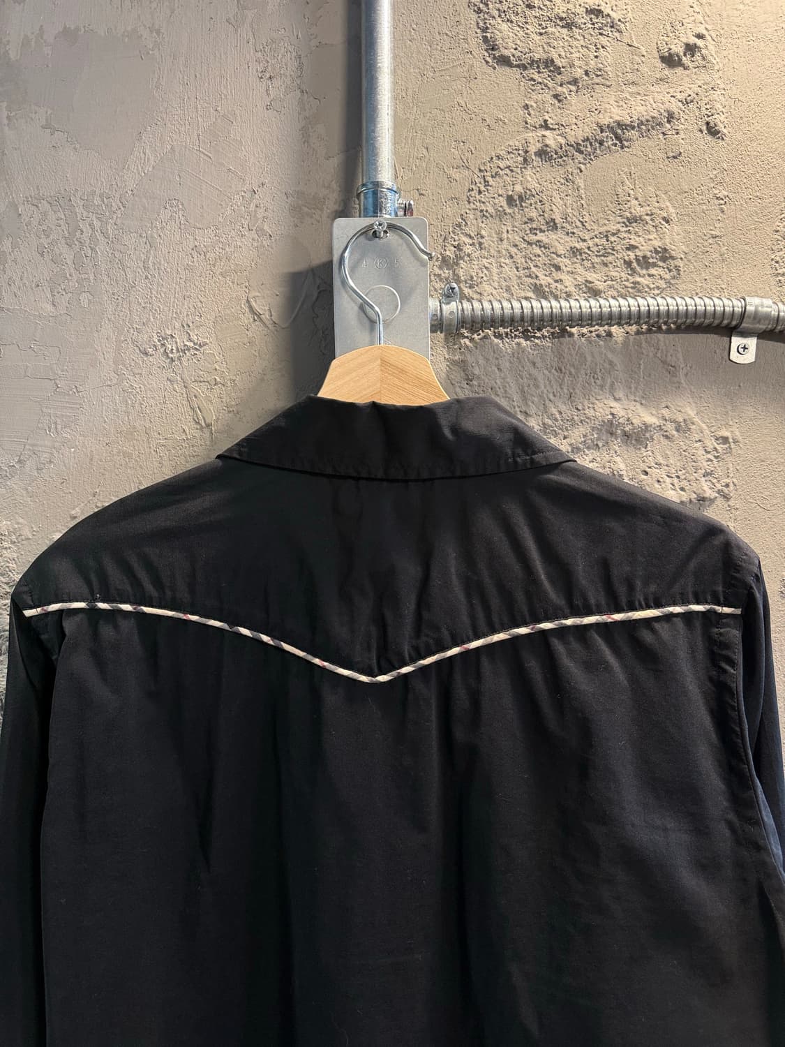 버버리 BURBERRY 블랙 체크 트리밍 셔츠 블랙 L 상품이미지7