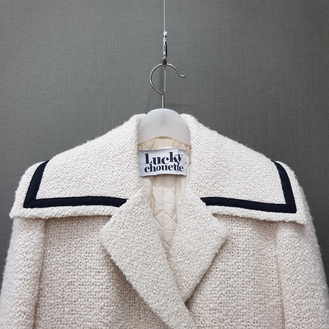 럭키슈에뜨 2023 부클 더블 자켓 36사이즈 상품이미지4