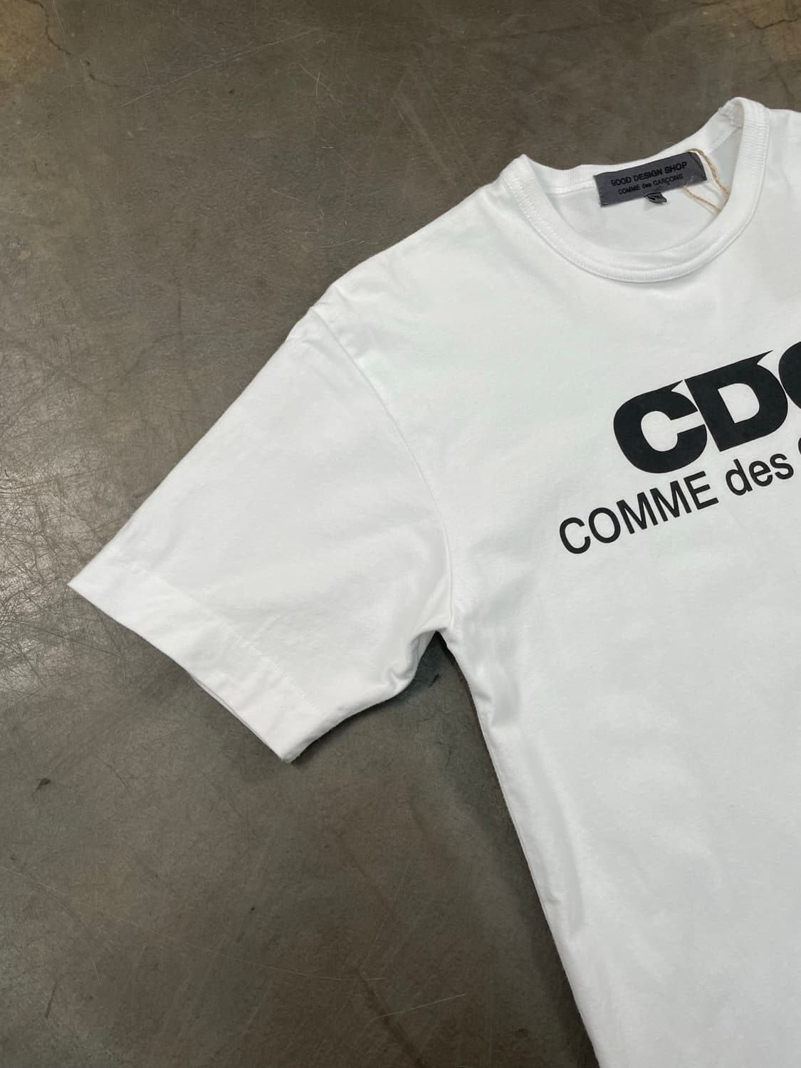 꼼데가르송 cdg로고 반팔 티셔츠  상품이미지4