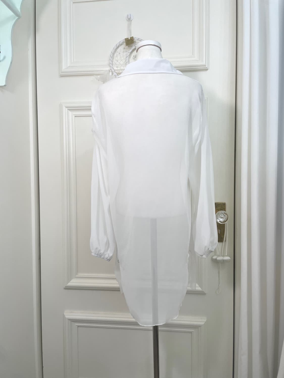 white sheer collar shirt opc 상품이미지3