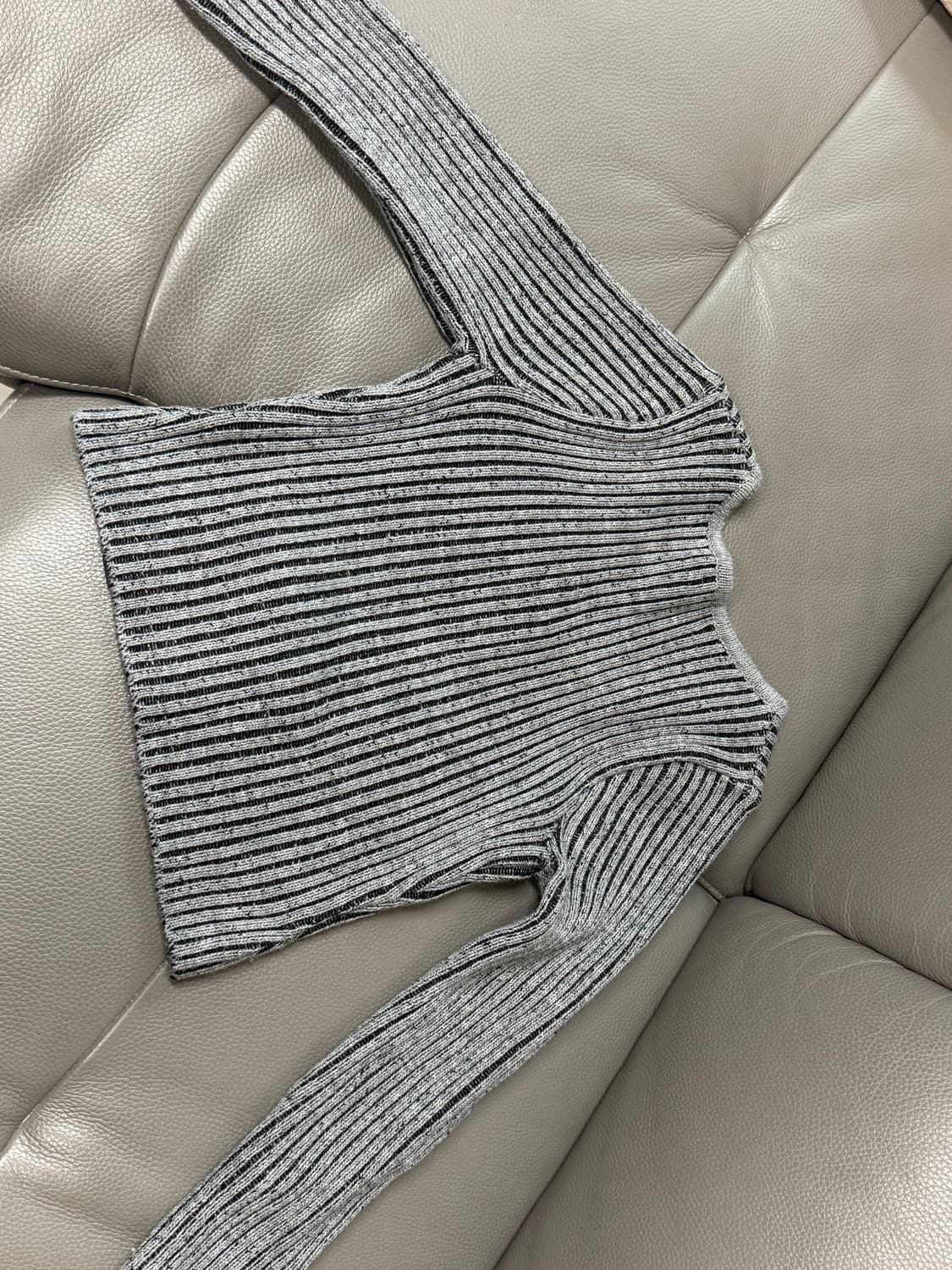 시너진 믹스드 컬러 가디건 그레이 상품이미지5