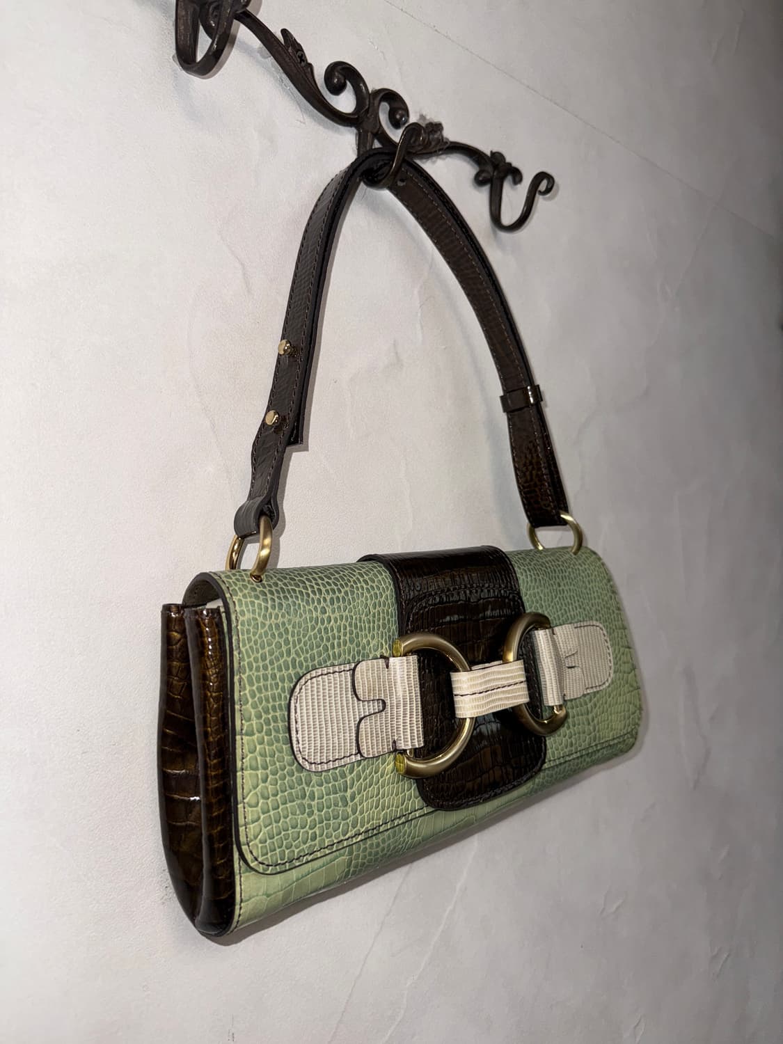 Mint brown enamel python shoulder bag 상품이미지2