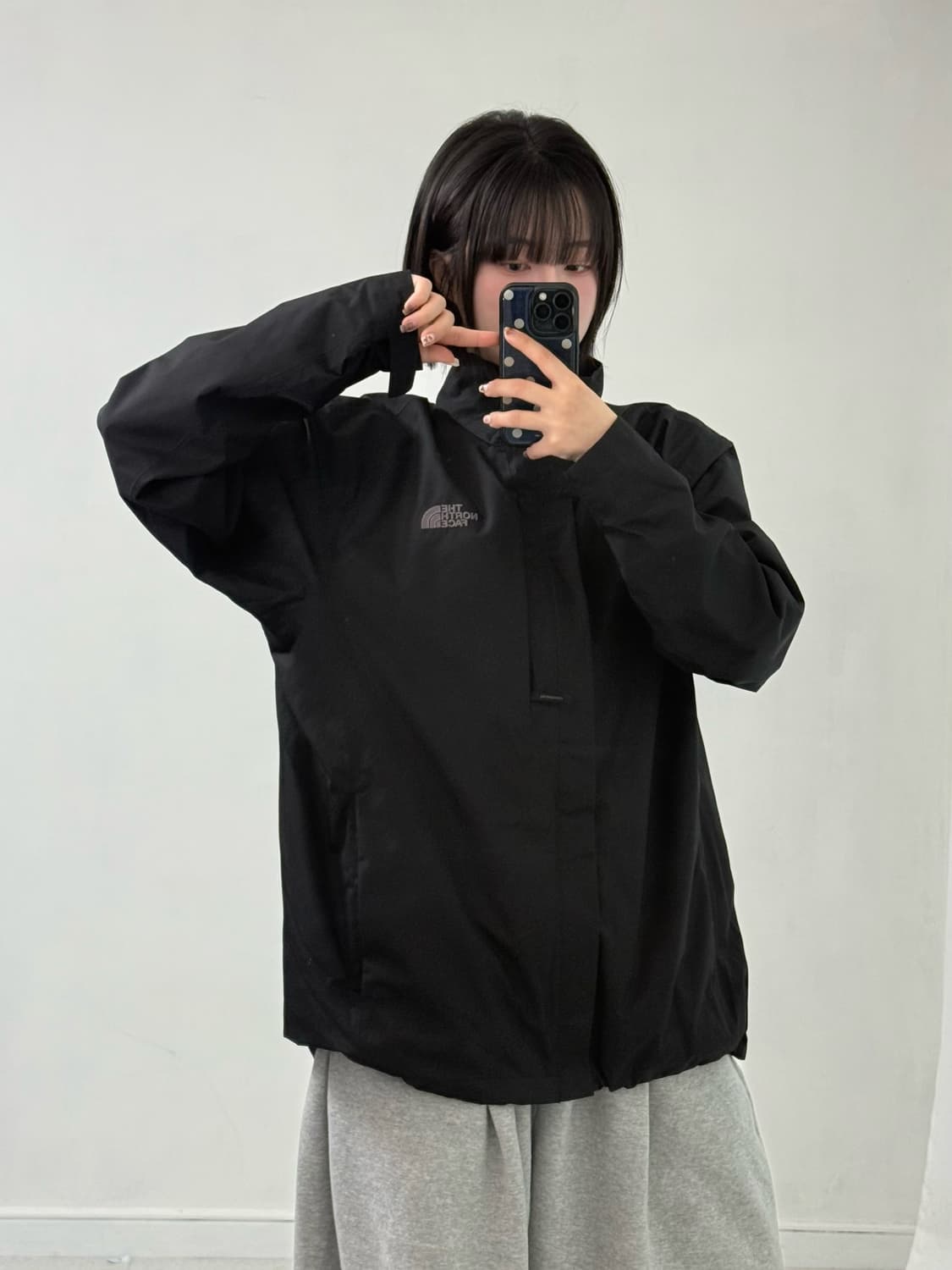 노스페이스 블랙 바람막이 상품이미지2