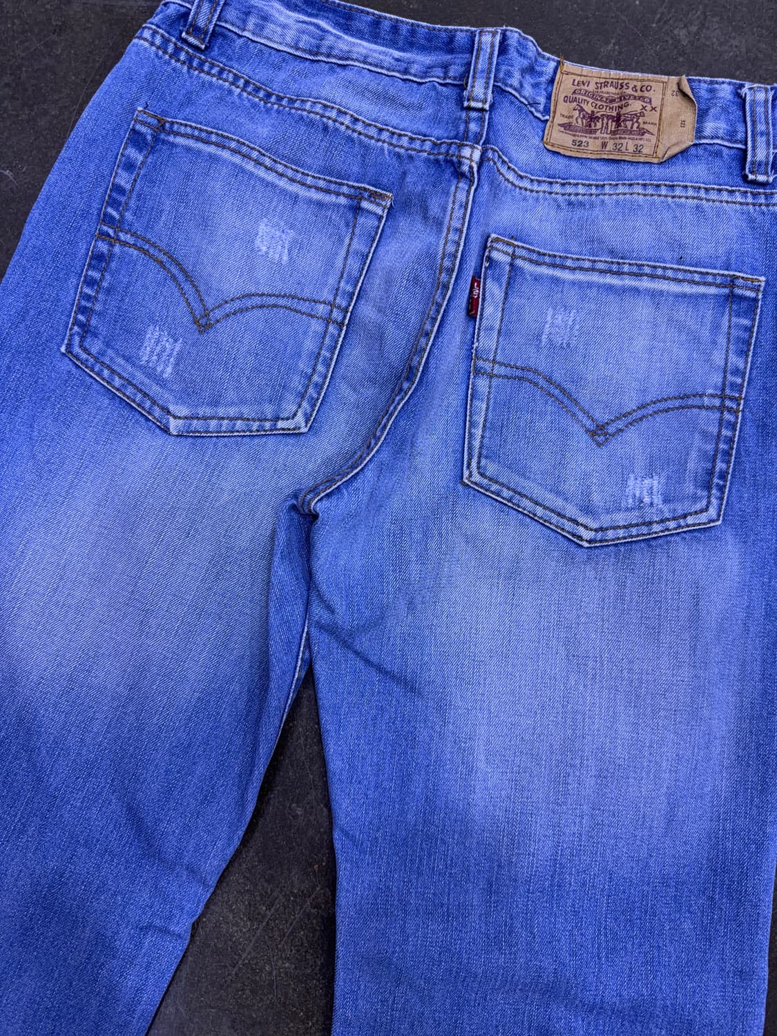 리바이스 523 레귤러 스트레이트핏 빈티지 데미지 워싱 데님팬츠 32 상품이미지7