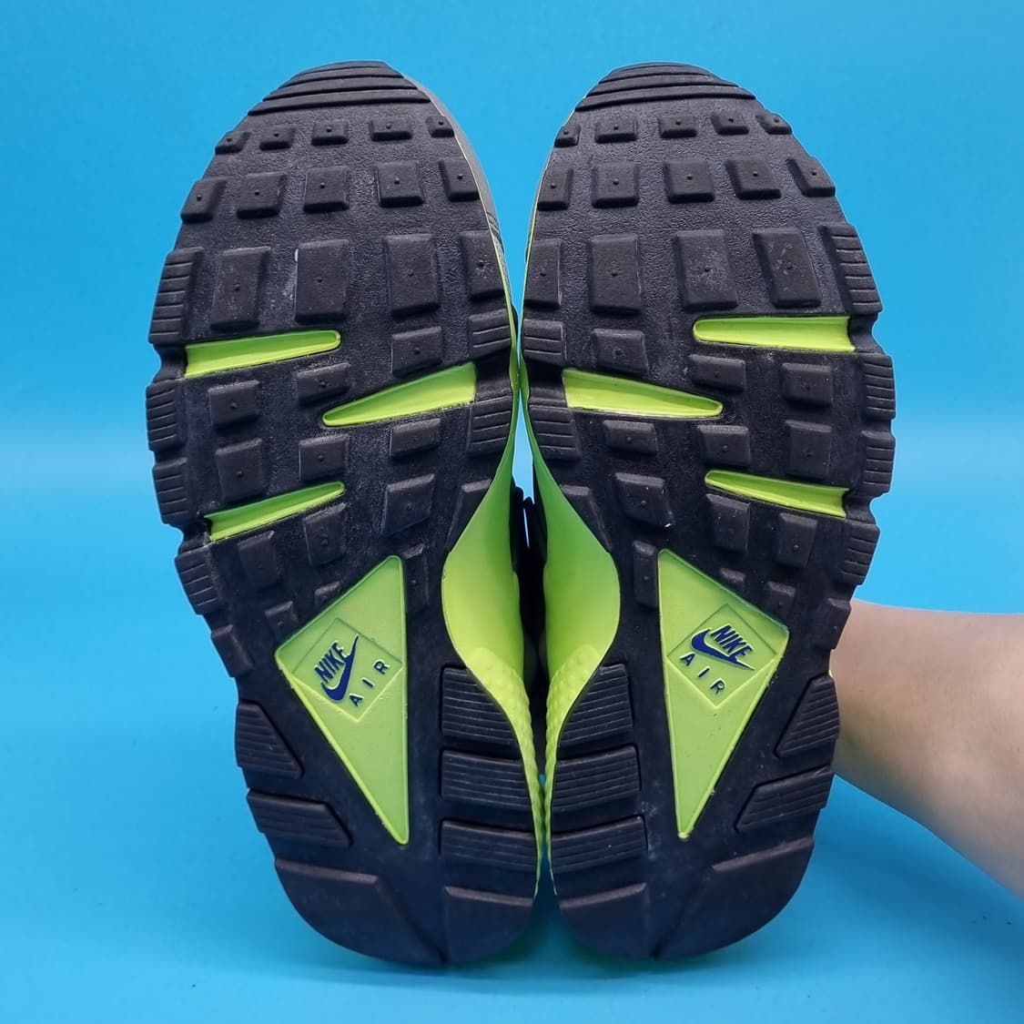 o 나이키 허라취 남성운동화 실사이즈 255 상품이미지3