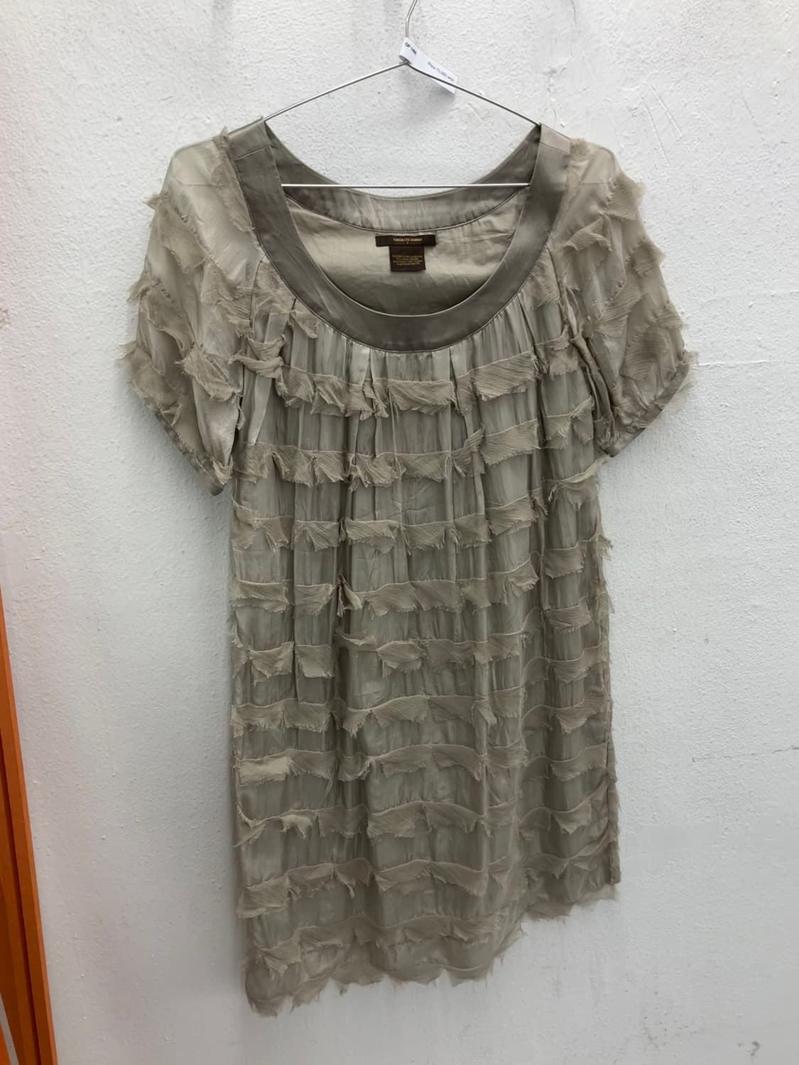 티어드 러플 미니드레스 상품이미지1