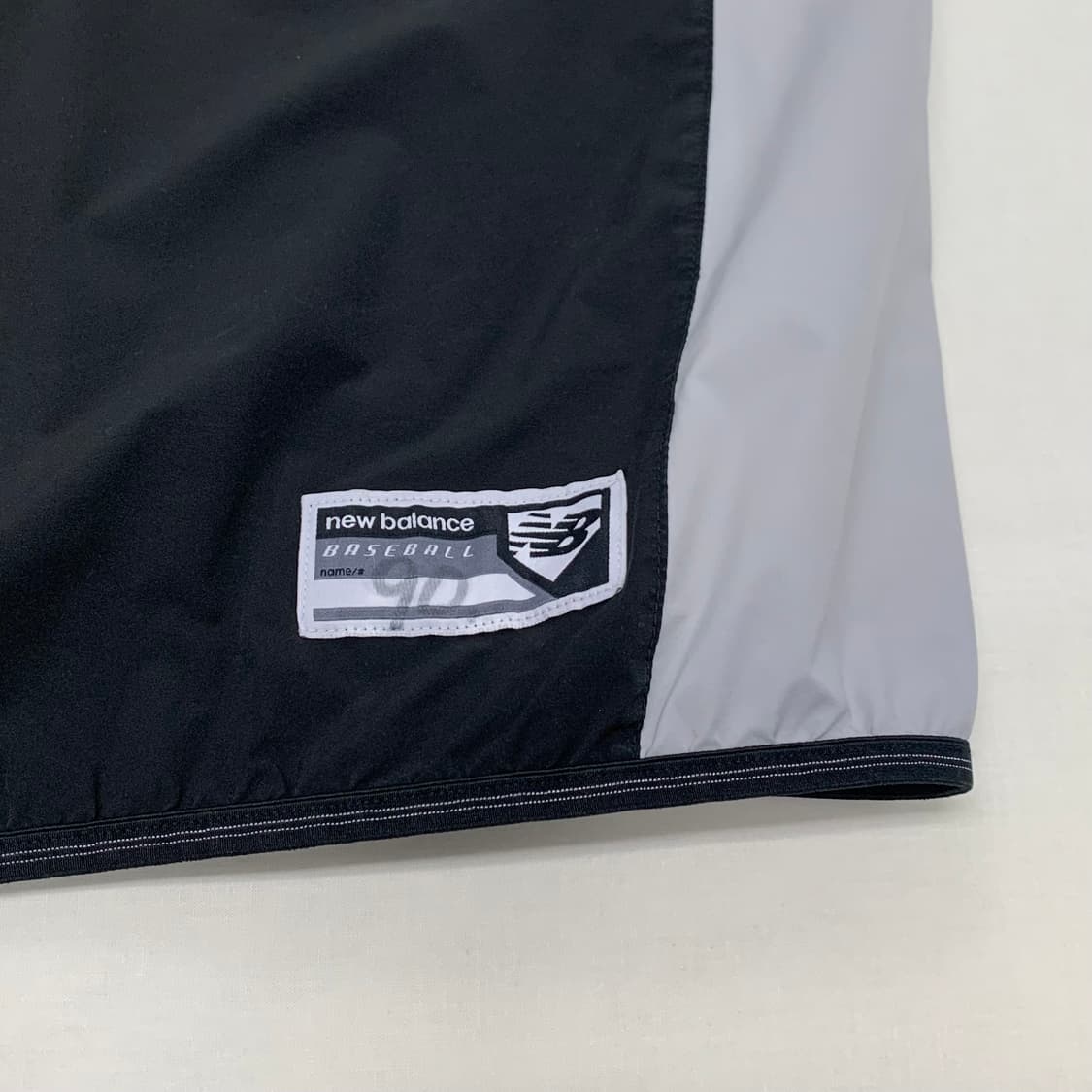 뉴발란스 KT위즈 선수지급용 반팔 하프집업 바람막이 (110) 상품이미지5