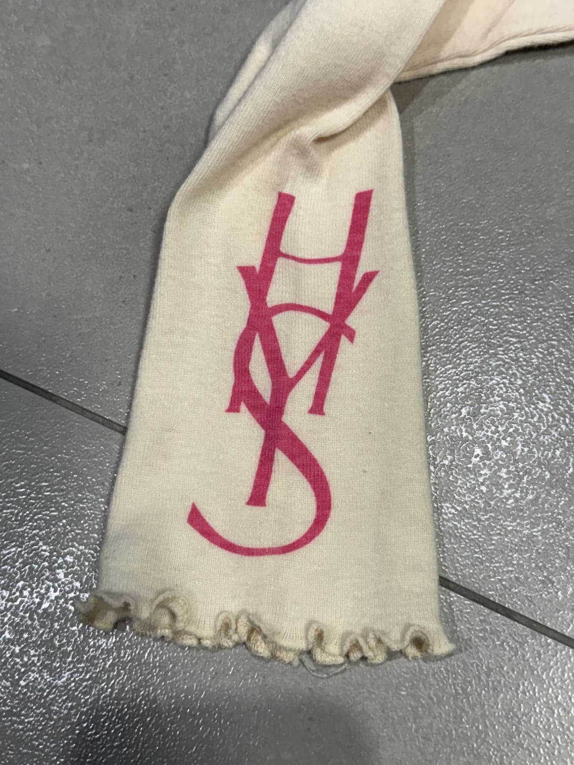 히스테릭 글래머 아카이브 프릴 디테일 ysl 오마주 로고 니트 상품이미지5