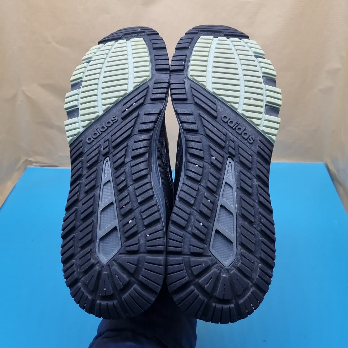 아디다스 라카디아 트레일 런닝화245 상품이미지3