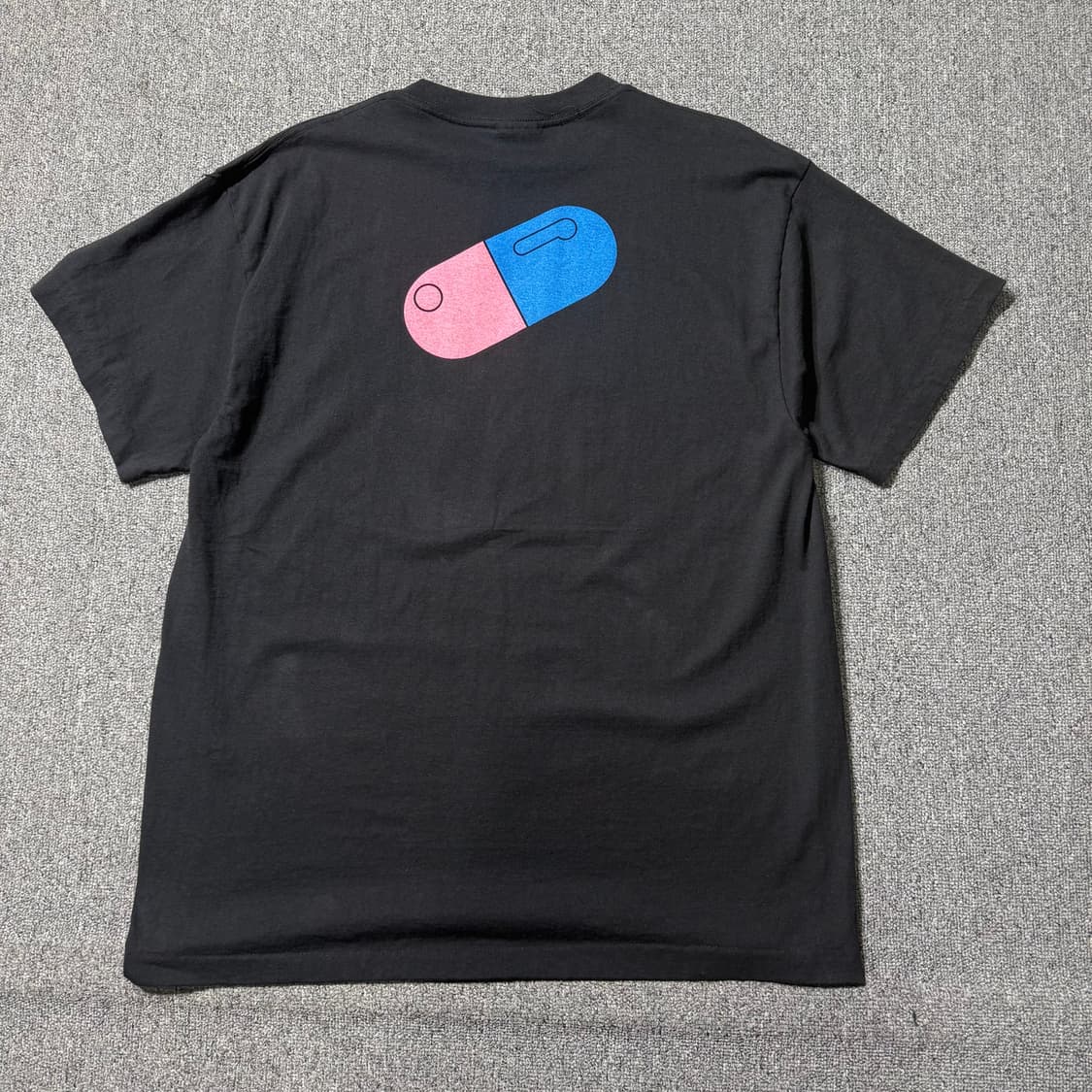 새상품) AKIRA 아키라 알약 프린팅티셔츠 (L/XL) 상품이미지7