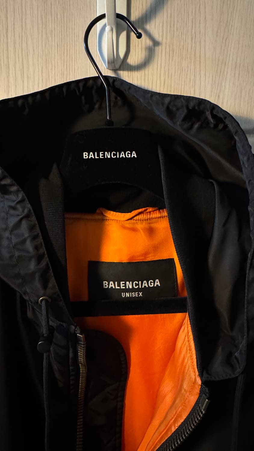 발렌시아가 3b 후드 봄버 블랙[Sz. 1] 상품이미지2