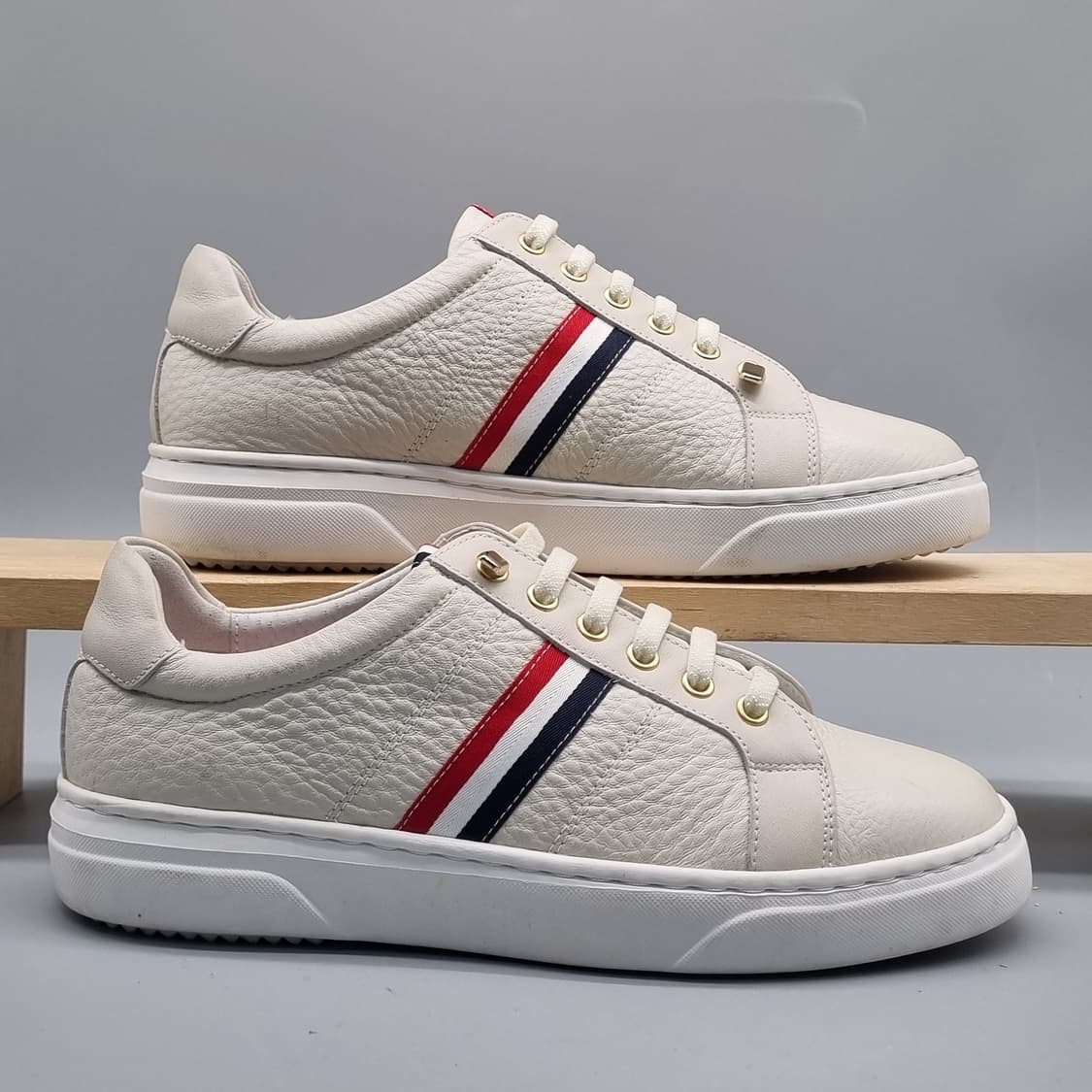 쿨하스 소가죽 삼색 스니커즈240 상품이미지1