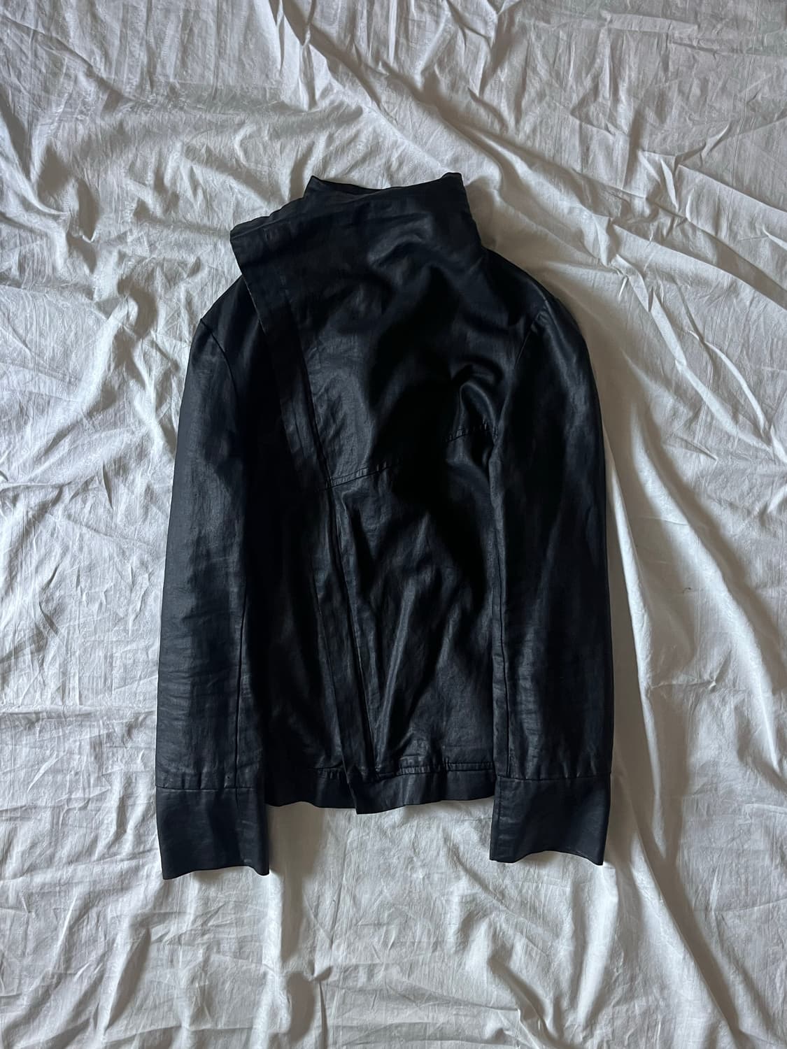 Asymmetrical High-Neck Coated Jacket 상품이미지1