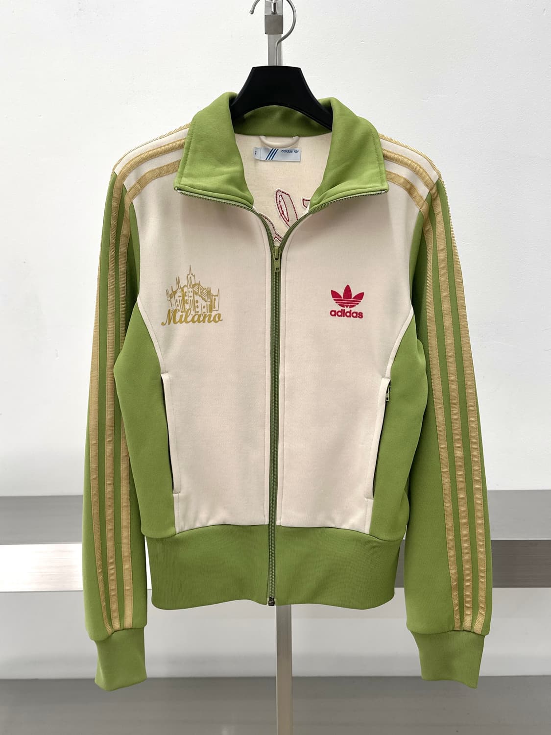 아디다스 밀라노 크림&그린 트랙탑 상품이미지3