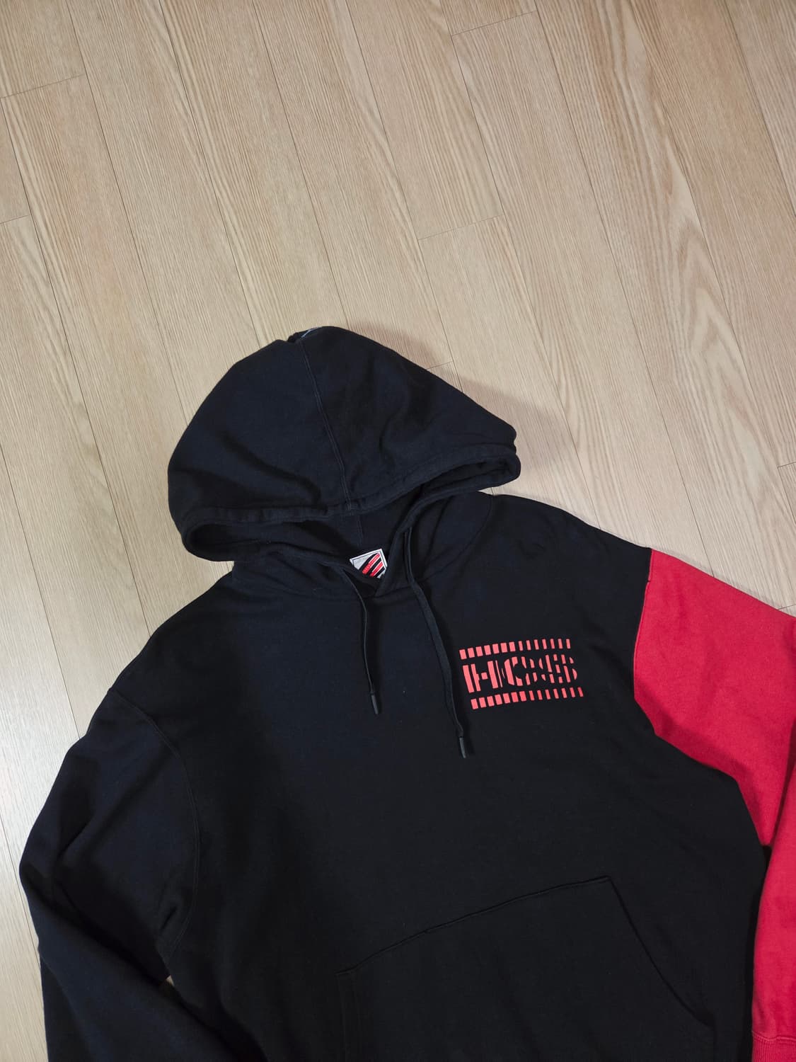 CONSADOLE JAPAN 블랙 배색 후드 티셔츠 상품이미지2