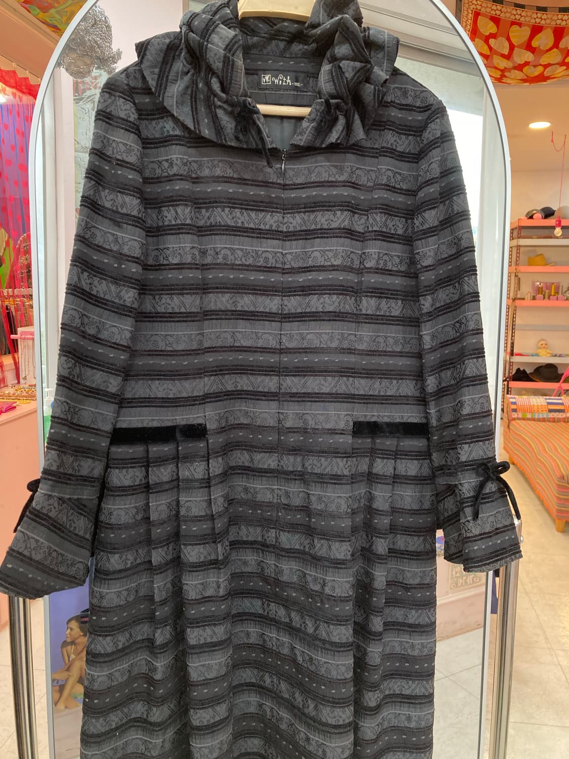 엘레강스 스트라이프 프릴 드레스 상품이미지4