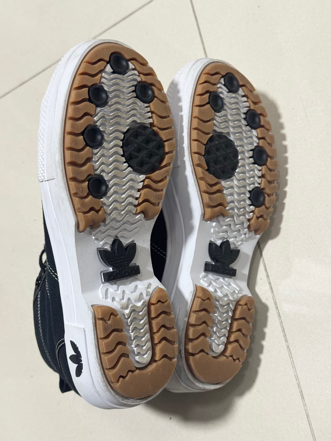 아디다스 니짜 트랙 스니커즈 상품이미지4