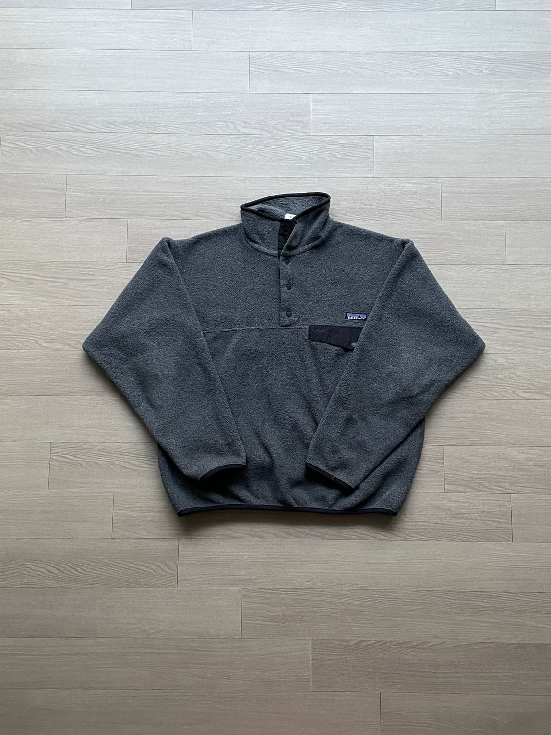 파타고니아 신칠라 니켈 블랙 그레이 플리스 patagonia 상품이미지1