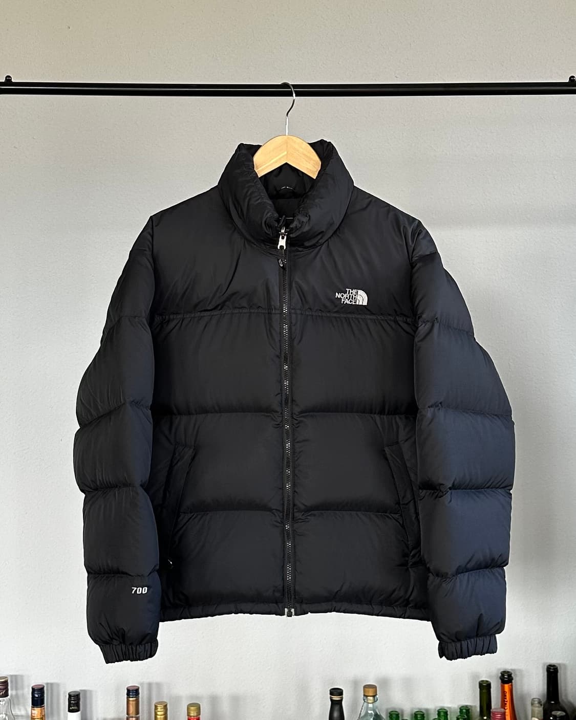 [M]노스페이스 해외판 눕시 700 스몰로고 경량 패딩 상품이미지1