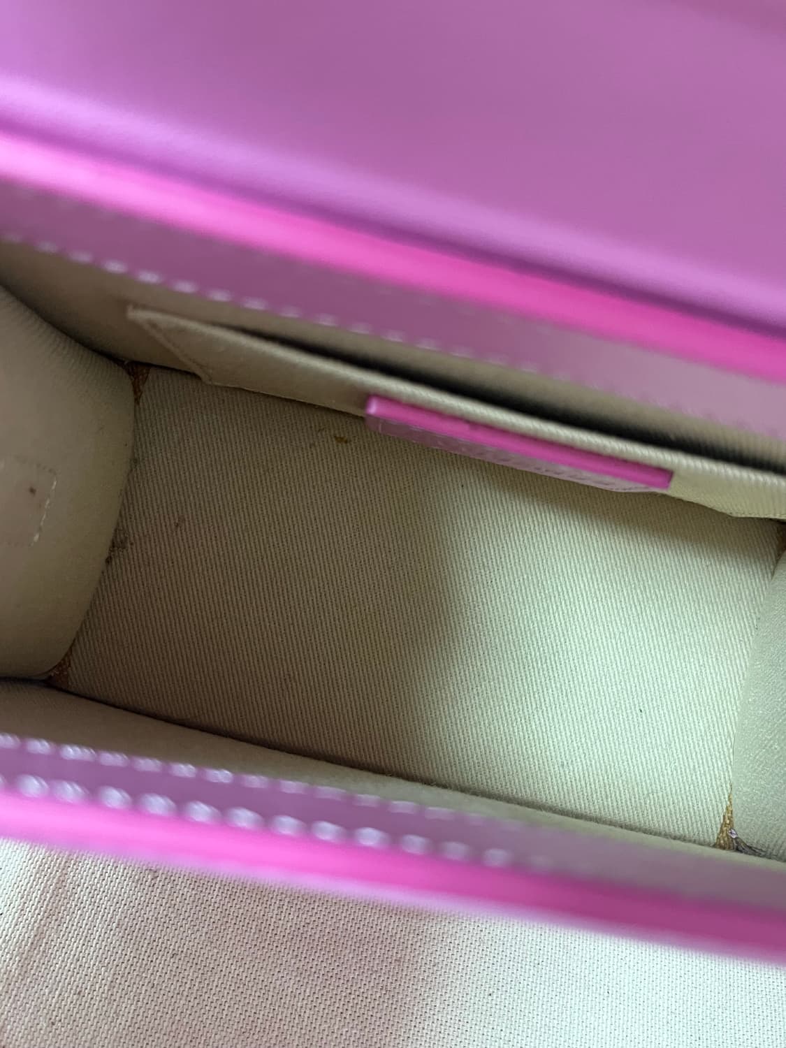 자크뮈스 르 치키토 모옌 핑크 상품이미지4