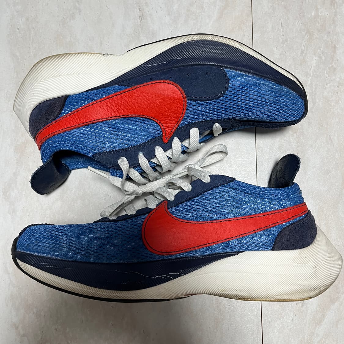 NIKE 나이키 문레이서 러닝화 260 상품이미지3