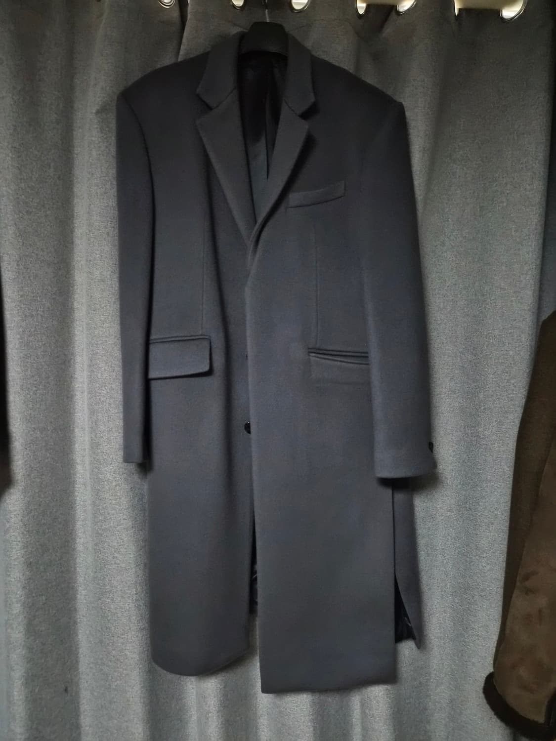 송지오옴므 더블 레이어드 비대칭 코트 팝니다 우영미 타임옴므 솔리드옴므 상품이미지2