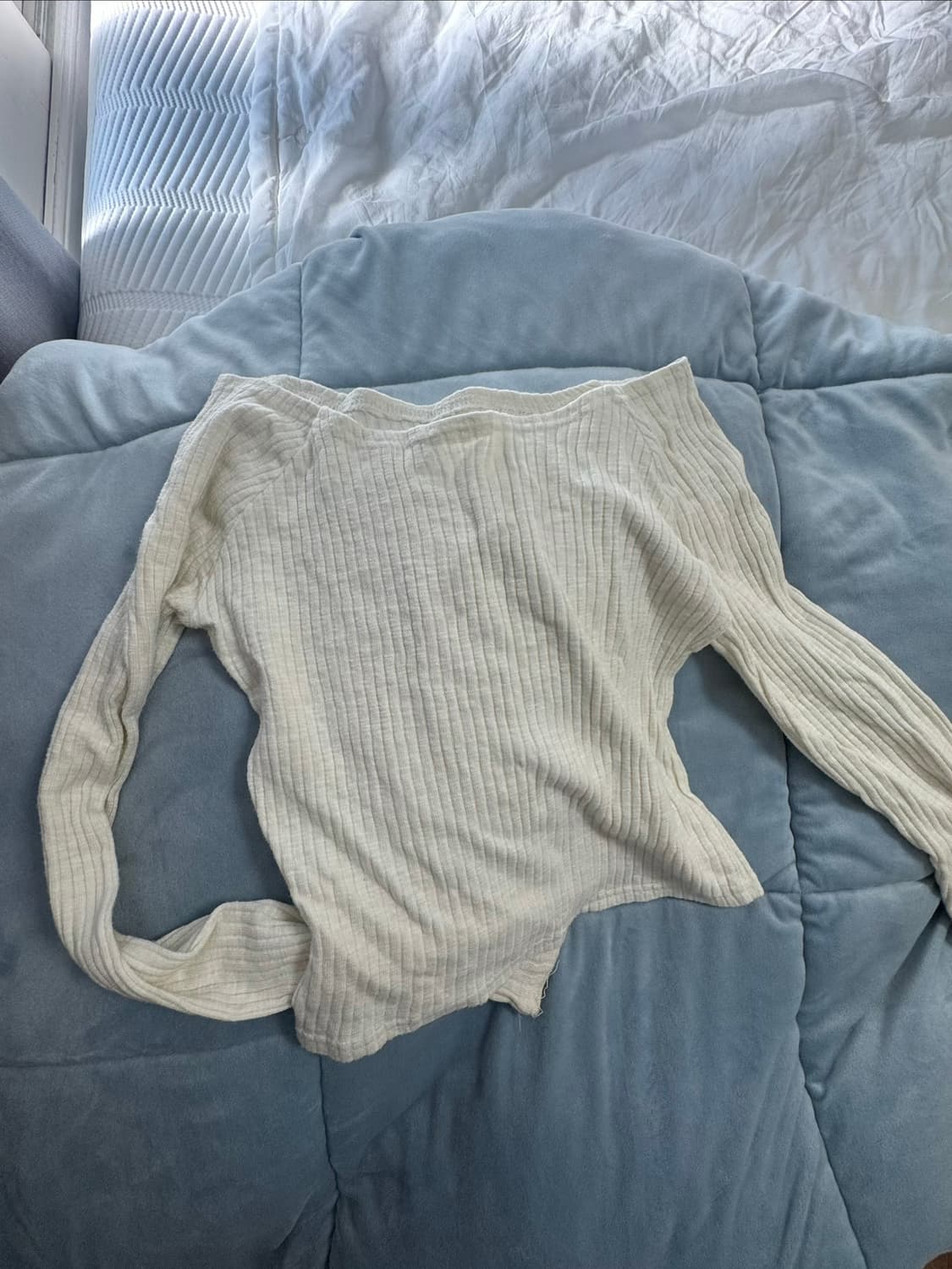 [여리함미치는데일리템🙊] 크림퐁 오프 골지 텐션 긴팔티  상품이미지3