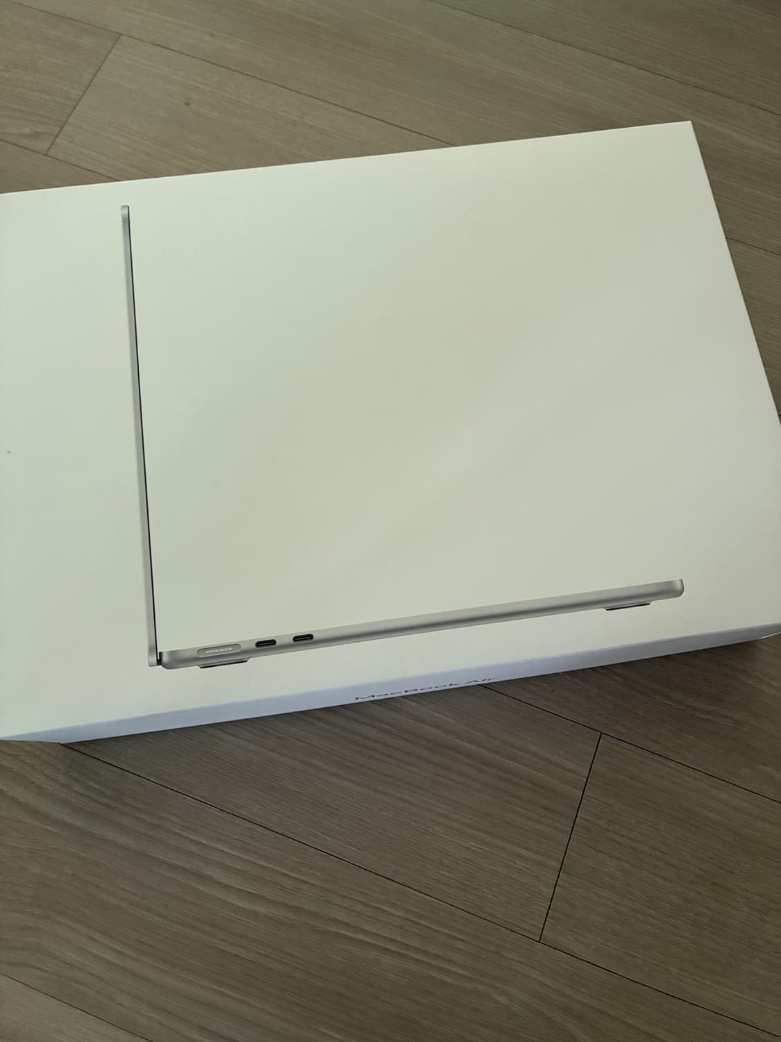 맥북에어 13인치 M4 (16GB/256GB) 거의새것 풀박스 상품이미지1