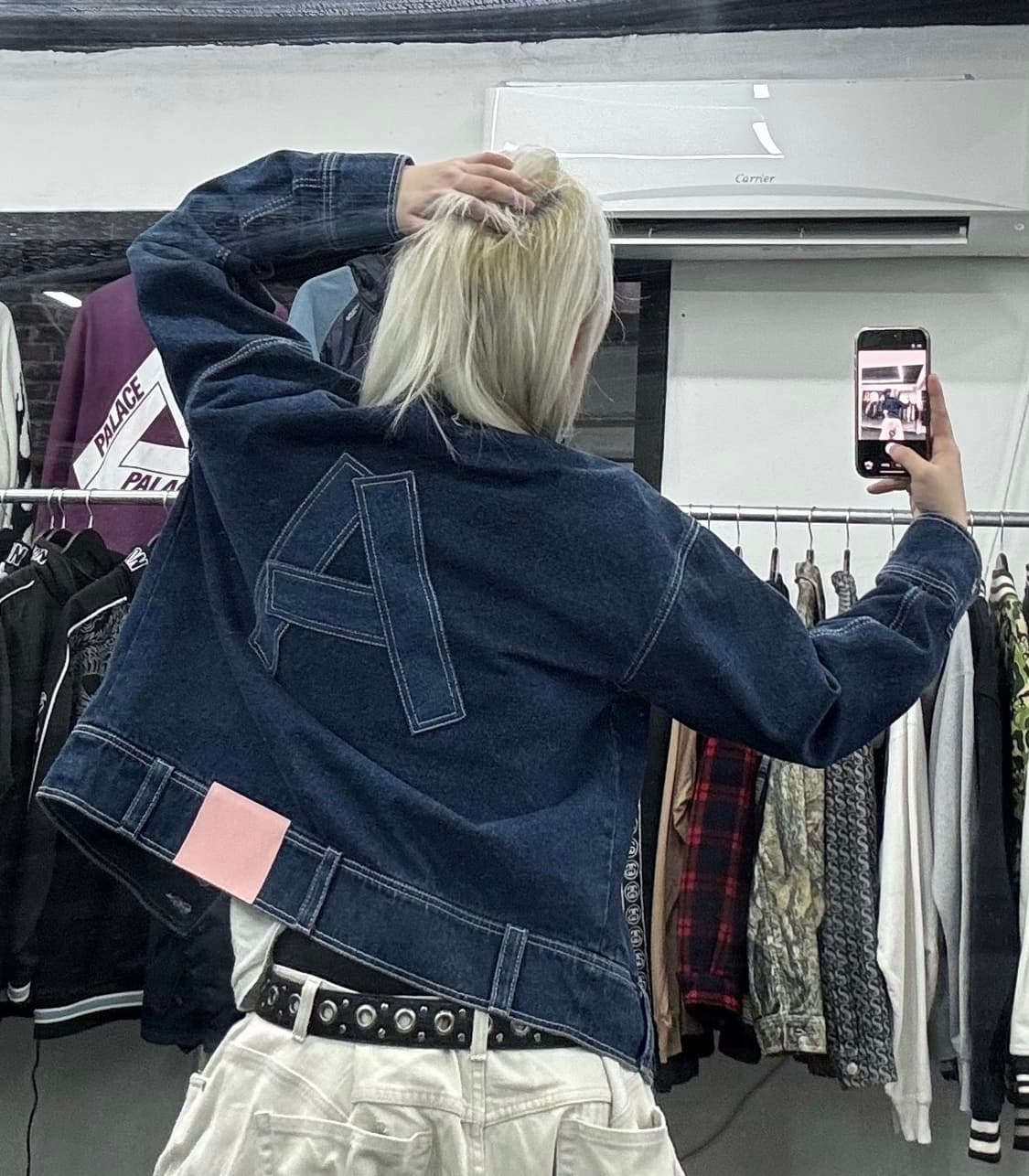 아더에러 넥리스 빅로고 데님자켓 상품이미지4