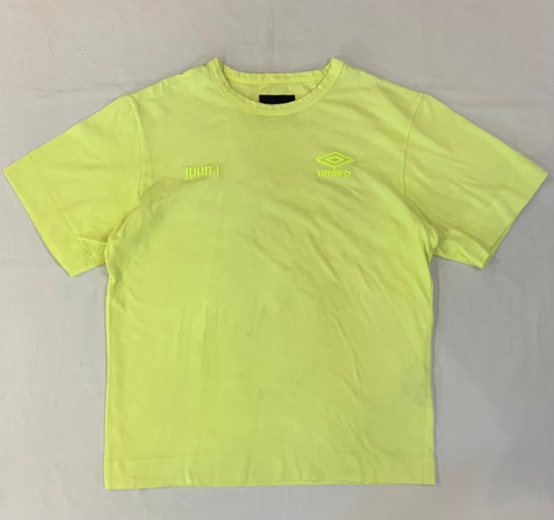 18시즌 준지 X 엄브로 백로고 네온 반팔 티셔츠 상품이미지1