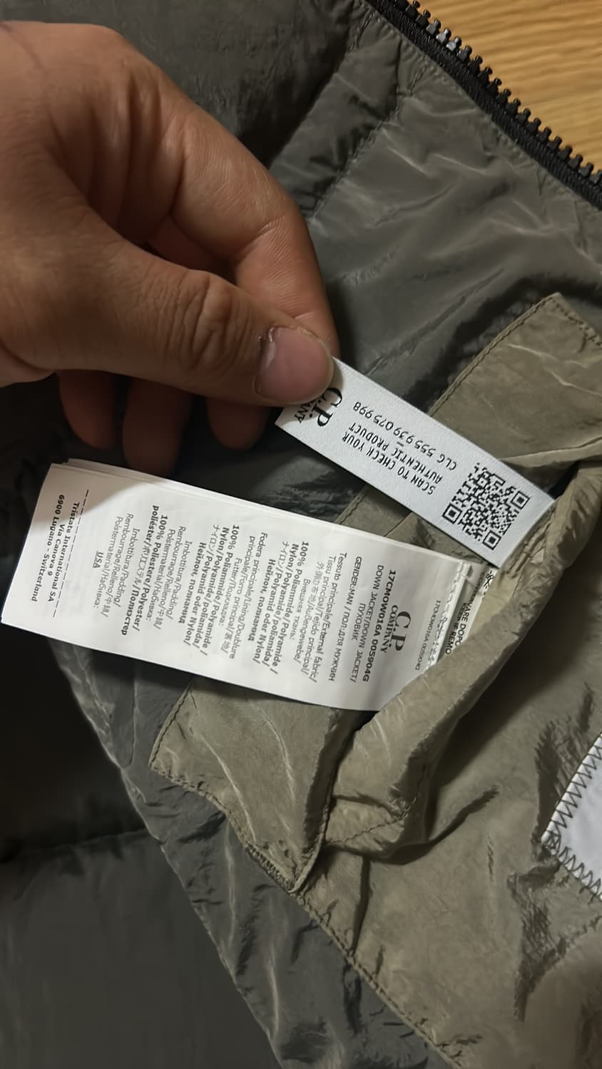 Cp컴퍼니 에코 크롬 R 다운 자켓 L사이즈 상품이미지4