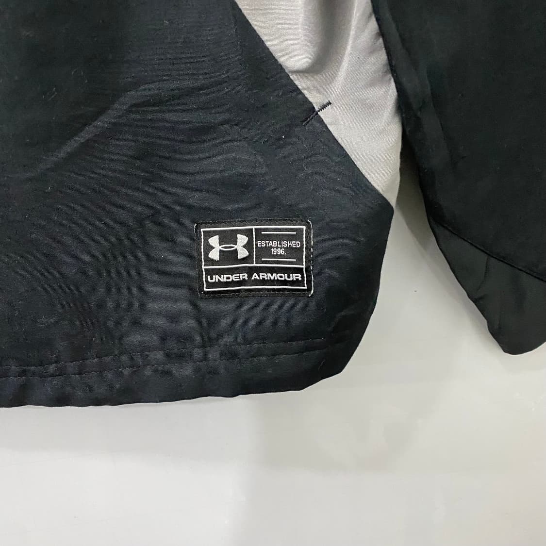 언더아머 패턴 자켓(XL) 상품이미지3