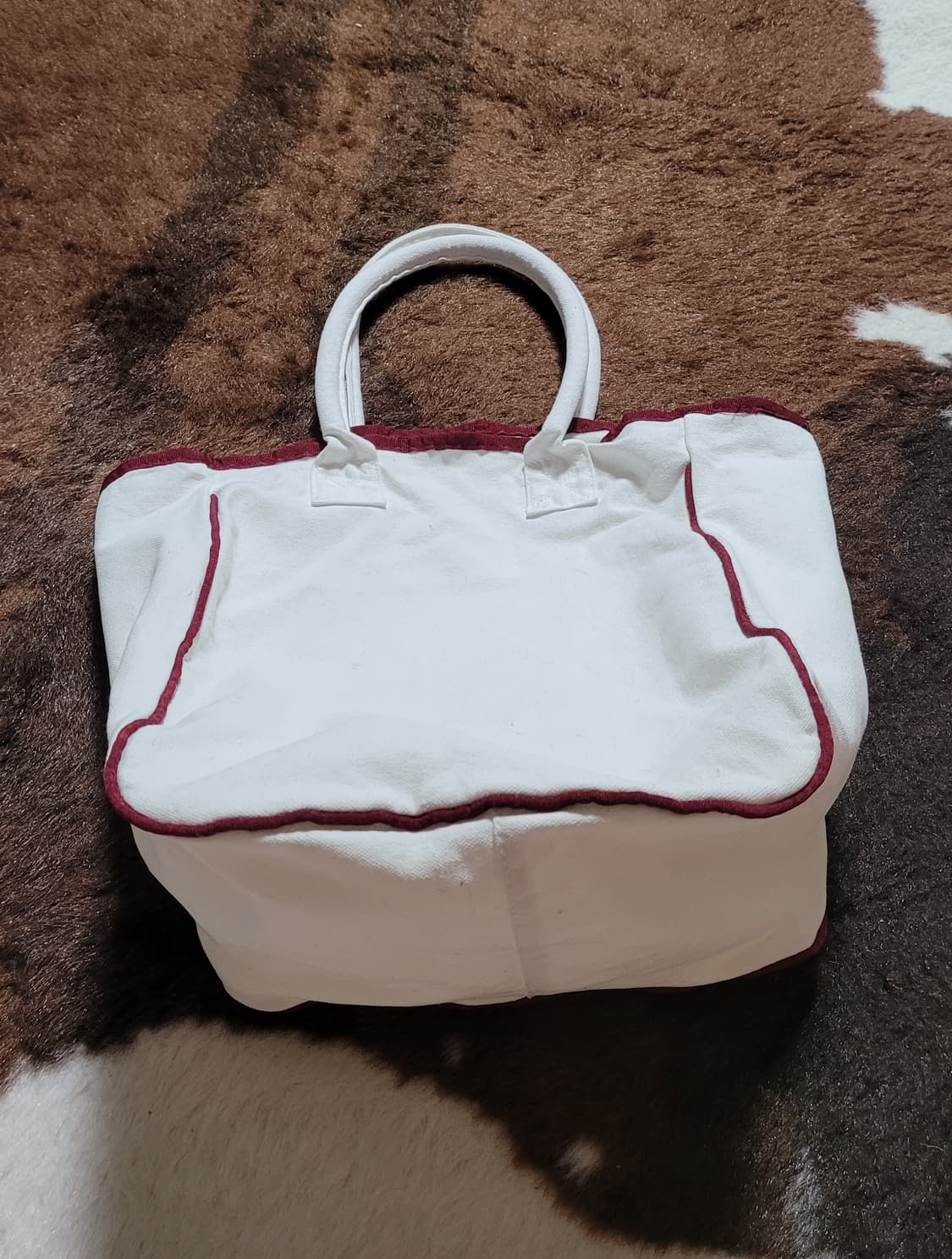 유니크한 디자인의 캔버스 토트백 상품이미지4