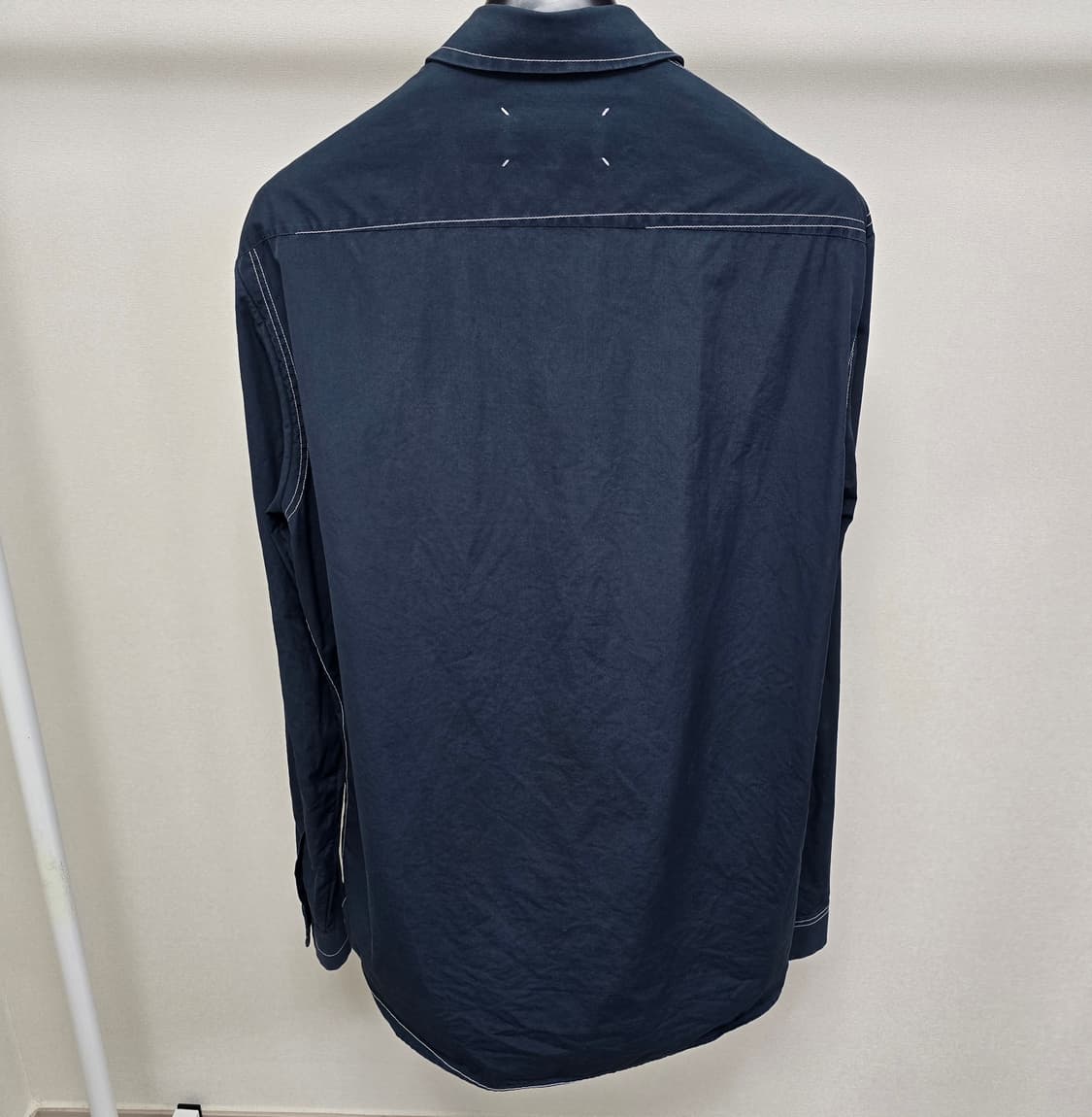 메종 마르지엘라 백로고 스티치 셔츠 43사이즈 판매 상품이미지1