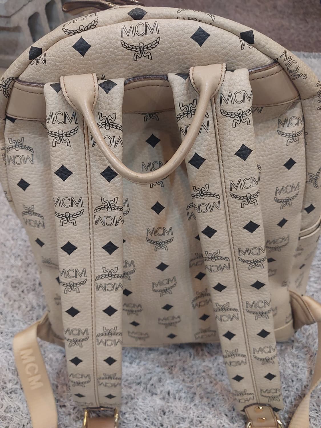 MCM 비세토스 스터드 백팩 (정품 상품이미지4