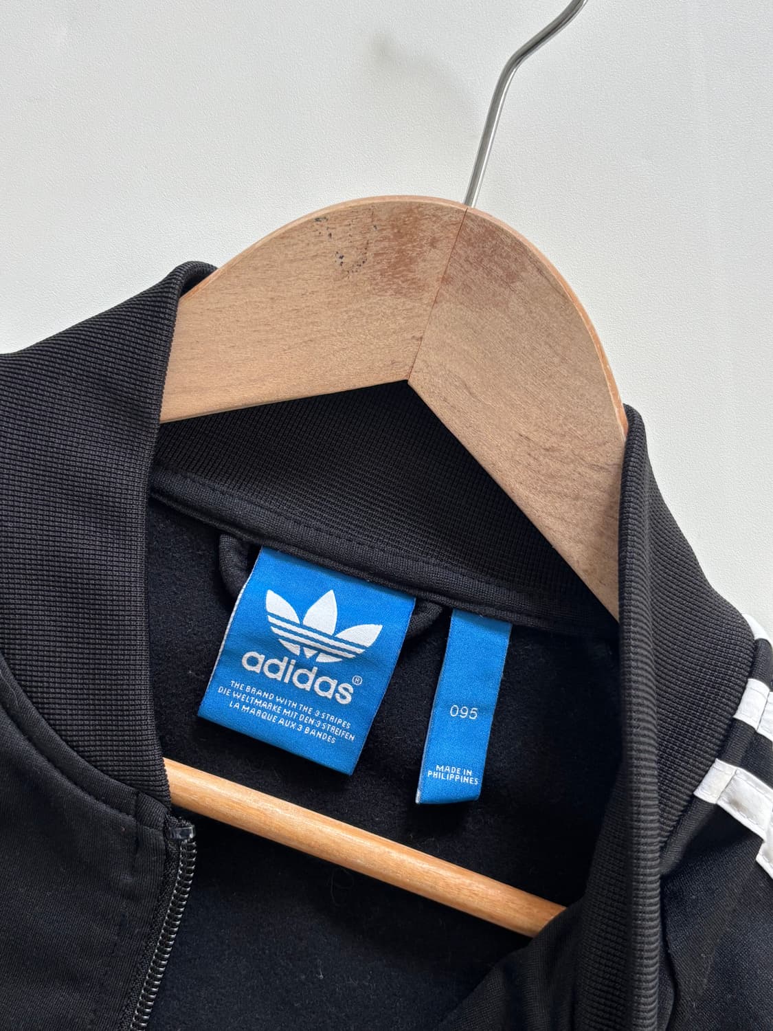Adidas 아디다스 블랙컬러 슈퍼스타 트랙탑 상품이미지5