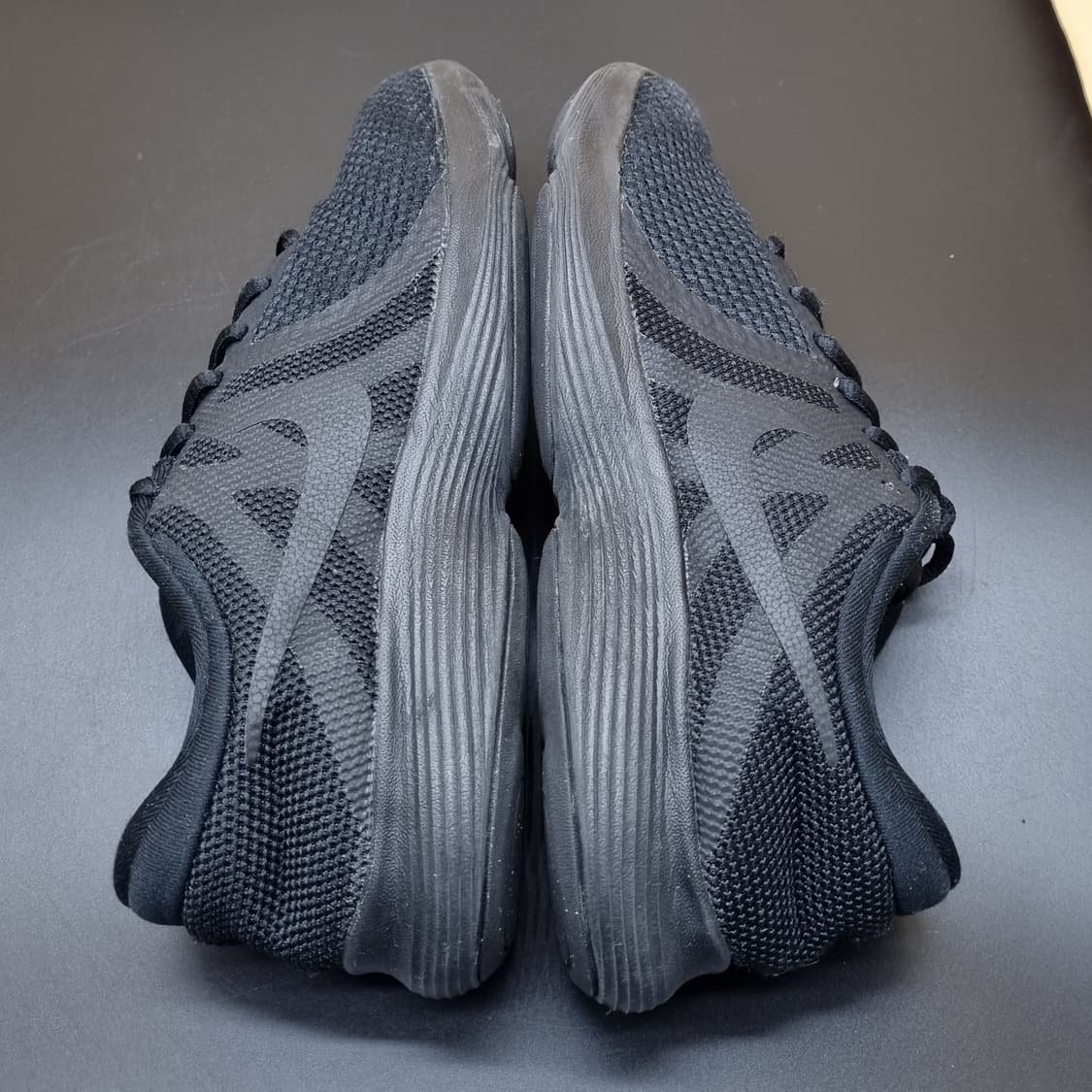 나이키 레볼루션4 남성운동화260  상품이미지5