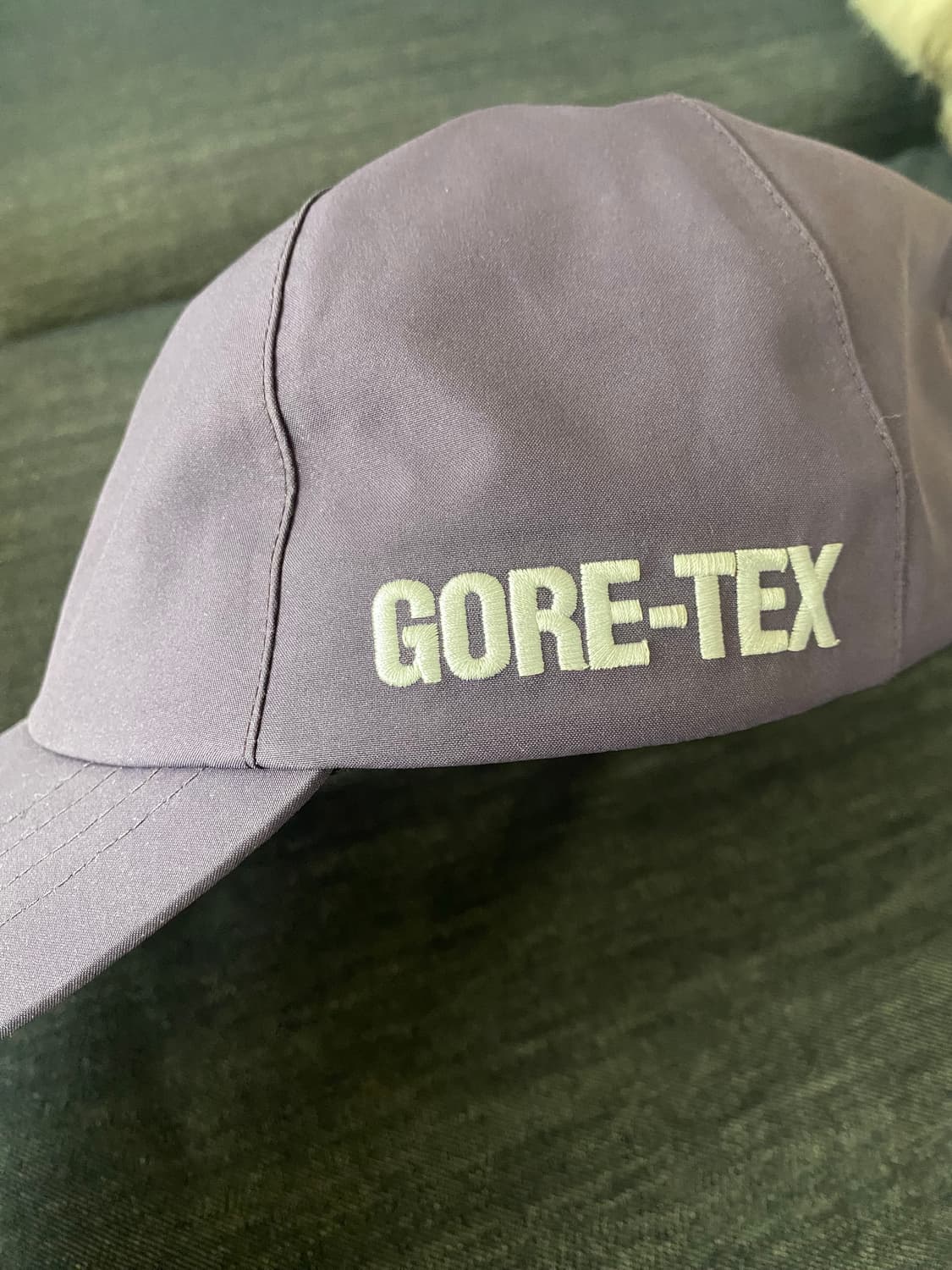 새상품급)팔라스 Palace 고어텍스 6패널 딥 퍼플 볼캡 모자 상품이미지2